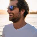 Handsome, tall and tanned guy wants to meet shy woman in Cincinnati